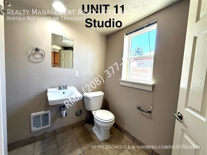 1019 S Longmont Ave #11 - Photo 7 of 7