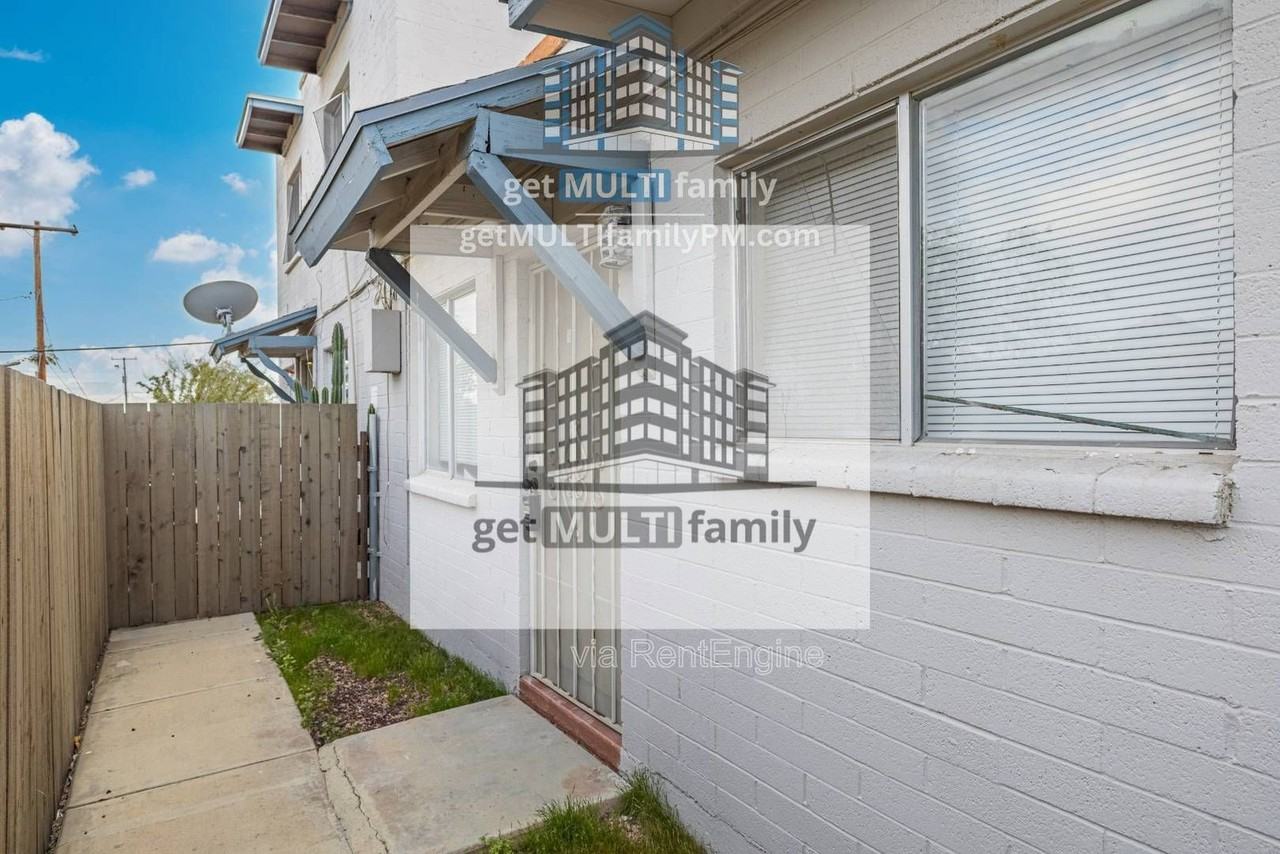 1111 E Butler Dr #B - Photo 4 of 17