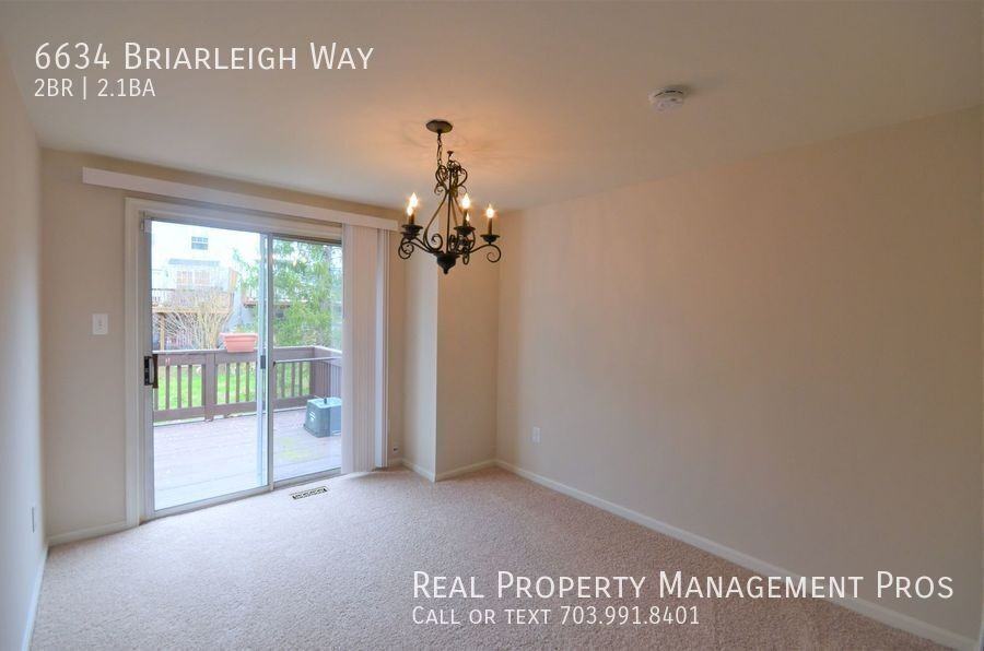 6634 Briarleigh Way - Photo 6 of 21