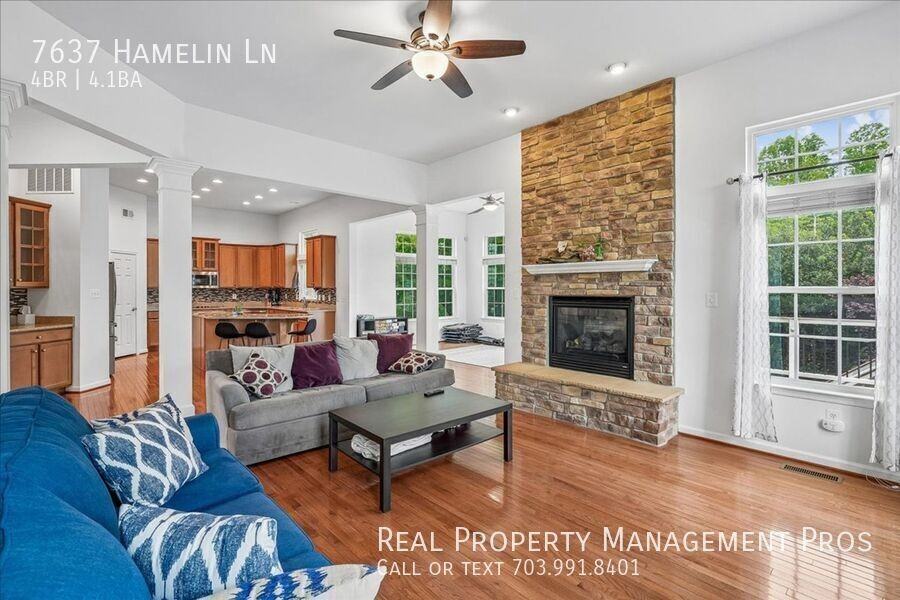 7637 Hamelin Ln - Photo 6 of 42