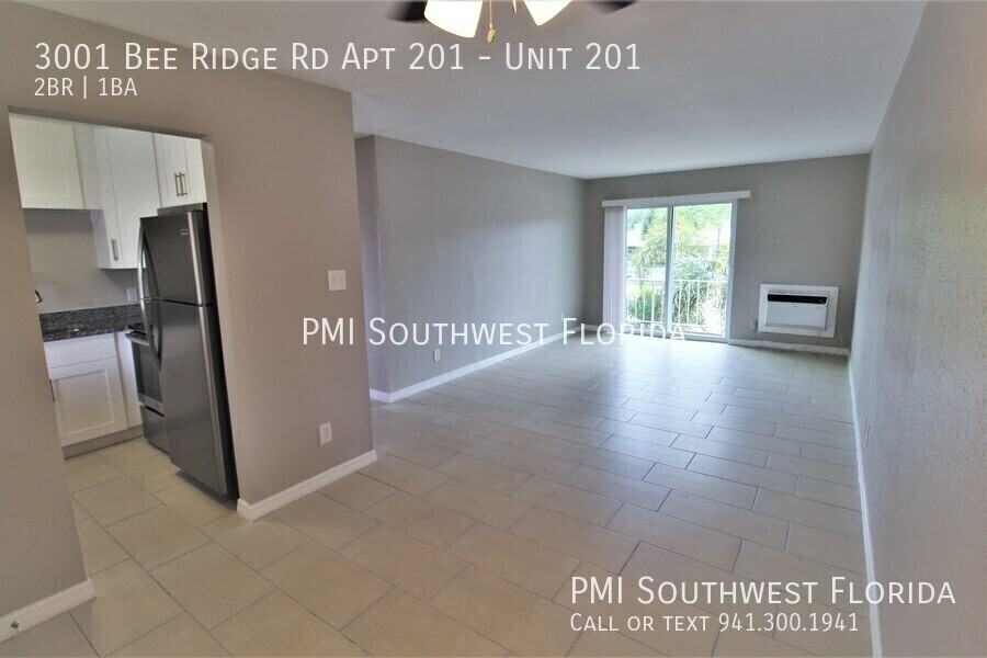 3001 Bee Ridge Rd Apt 201 #201 - Photo 4 of 23