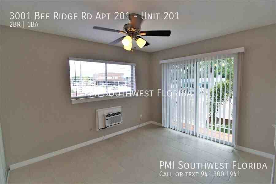3001 Bee Ridge Rd Apt 201 #201 - Photo 7 of 23
