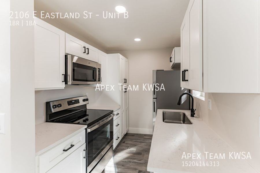 2106 E Eastland St #B - Photo 3 of 26