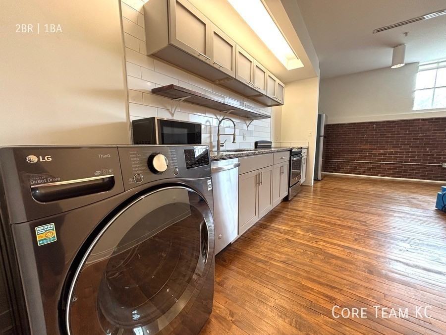 1810 Madison Ave #D105 - Photo 3 of 20