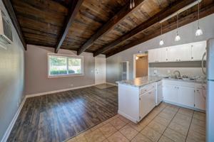 featured image of 105 Hilltop Dr