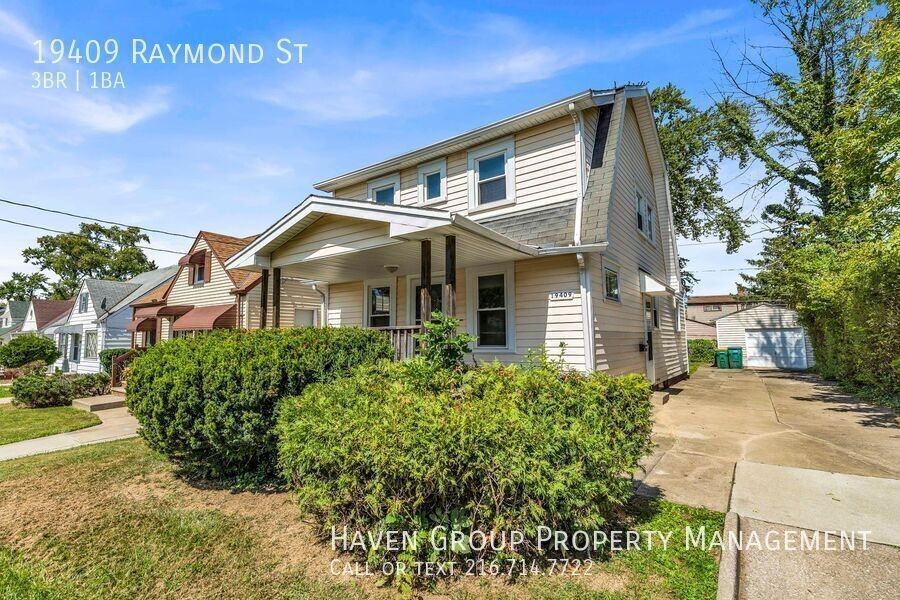 19409 Raymond St - Photo 2 of 27