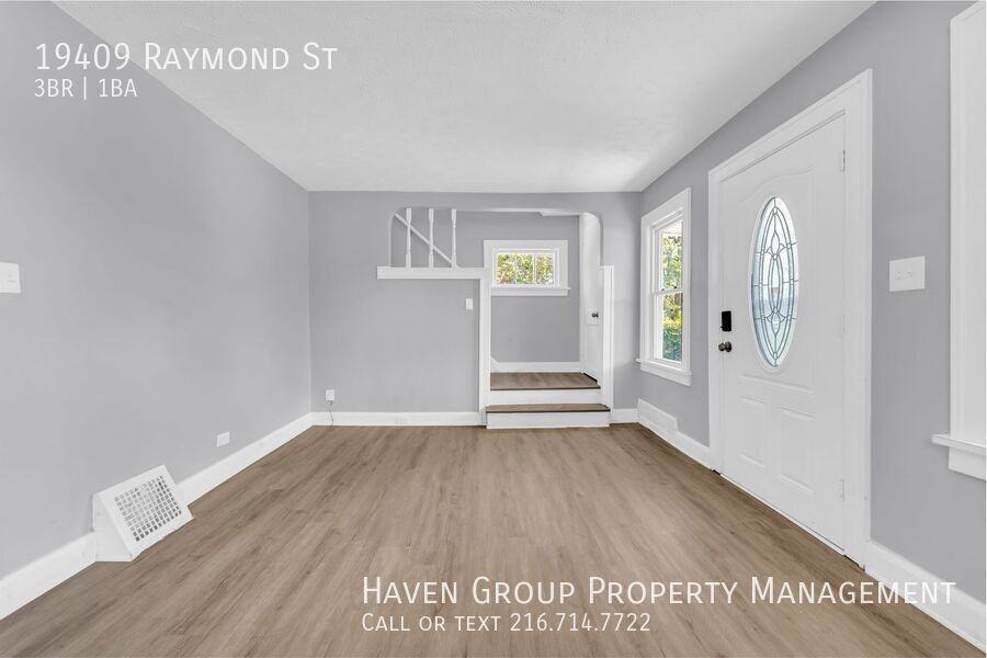 19409 Raymond St - Photo 5 of 27