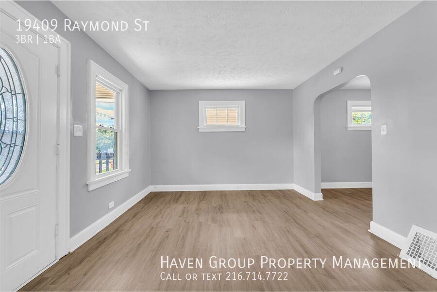 19409 Raymond St - Photo 7 of 27