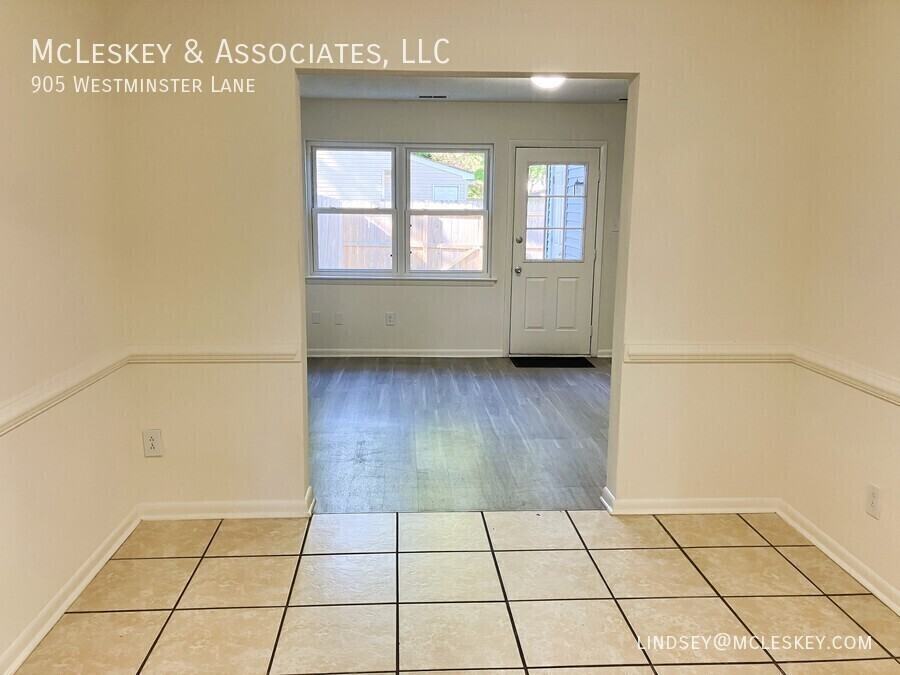 905 Westminster Ln - Photo 5 of 28