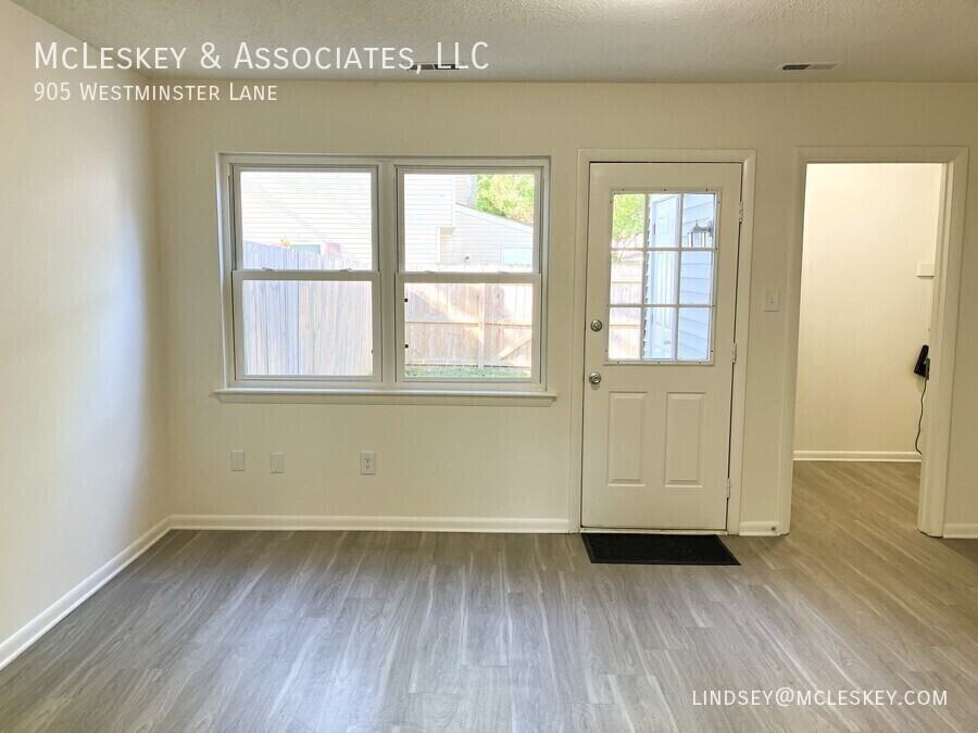 905 Westminster Ln - Photo 7 of 28