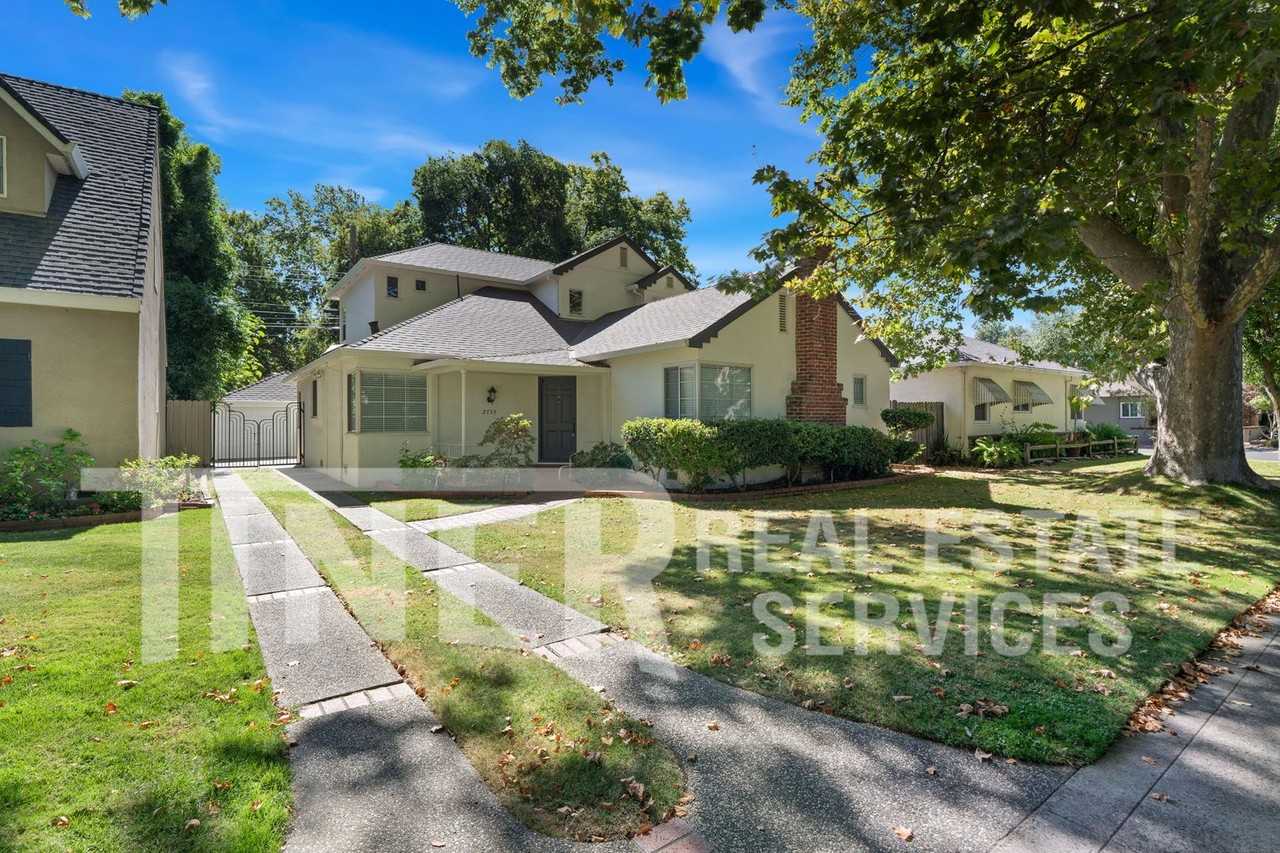 2735 Marty Way - Photo 5 of 31