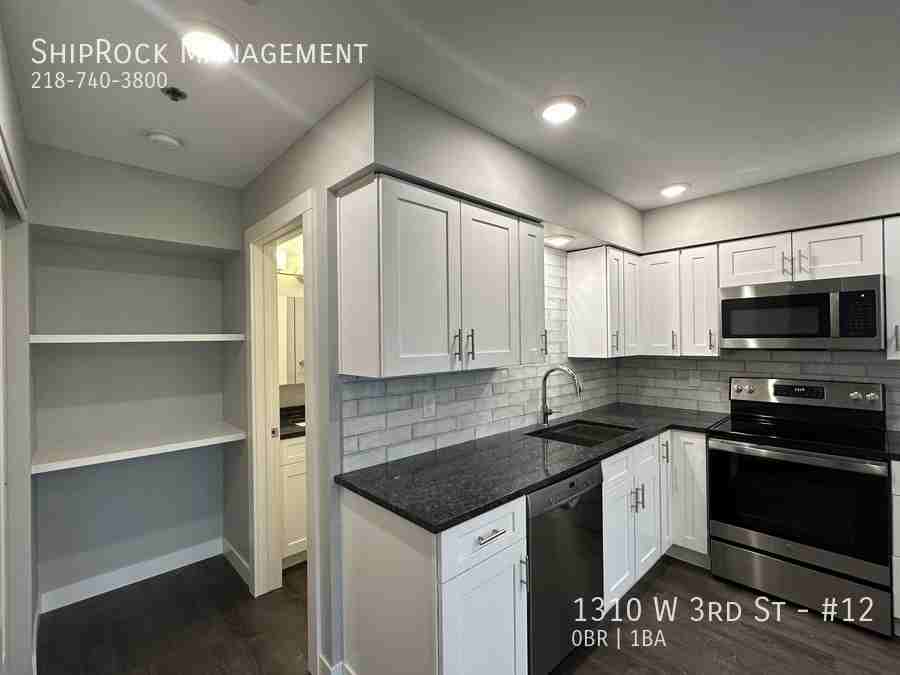 1310 W 3rd St #12 - Photo 6 of 12
