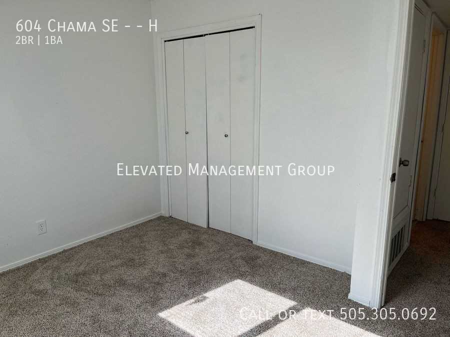 604 Chama St Se #H - Photo 4 of 9