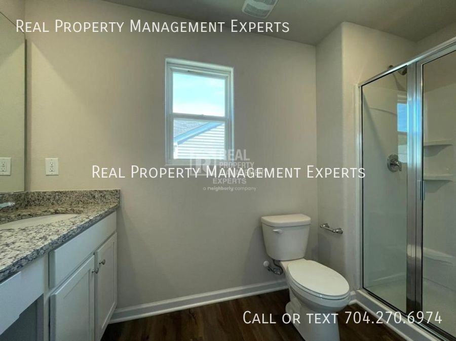 8104 Derby Woods Ln - Photo 7 of 12