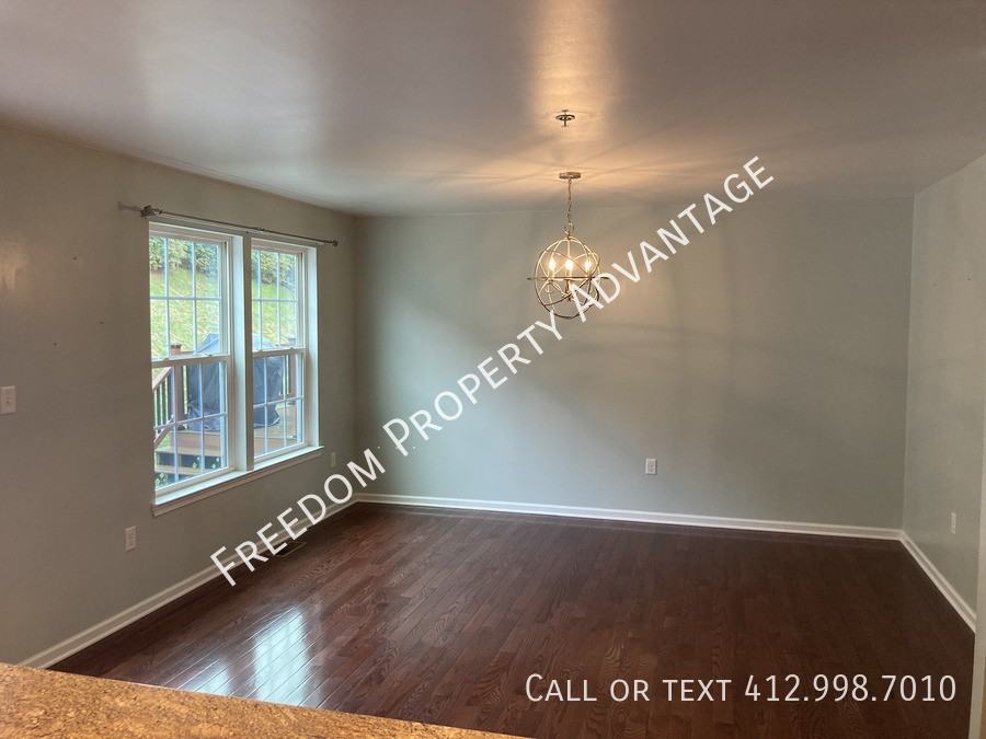 333 Maple Ridge Dr - Photo 3 of 15