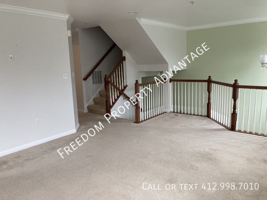 333 Maple Ridge Dr - Photo 7 of 15