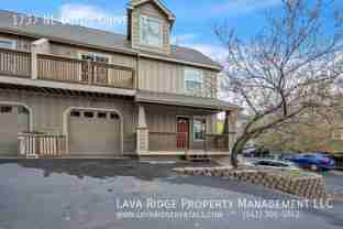 1737 Ne Lotus Dr #1 - Photo 1 of 1