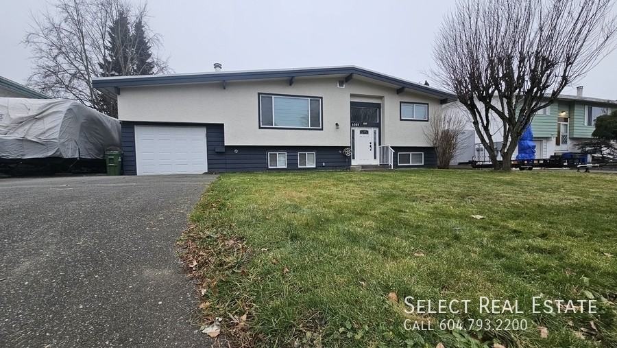 6085 Glenmore Dr #A