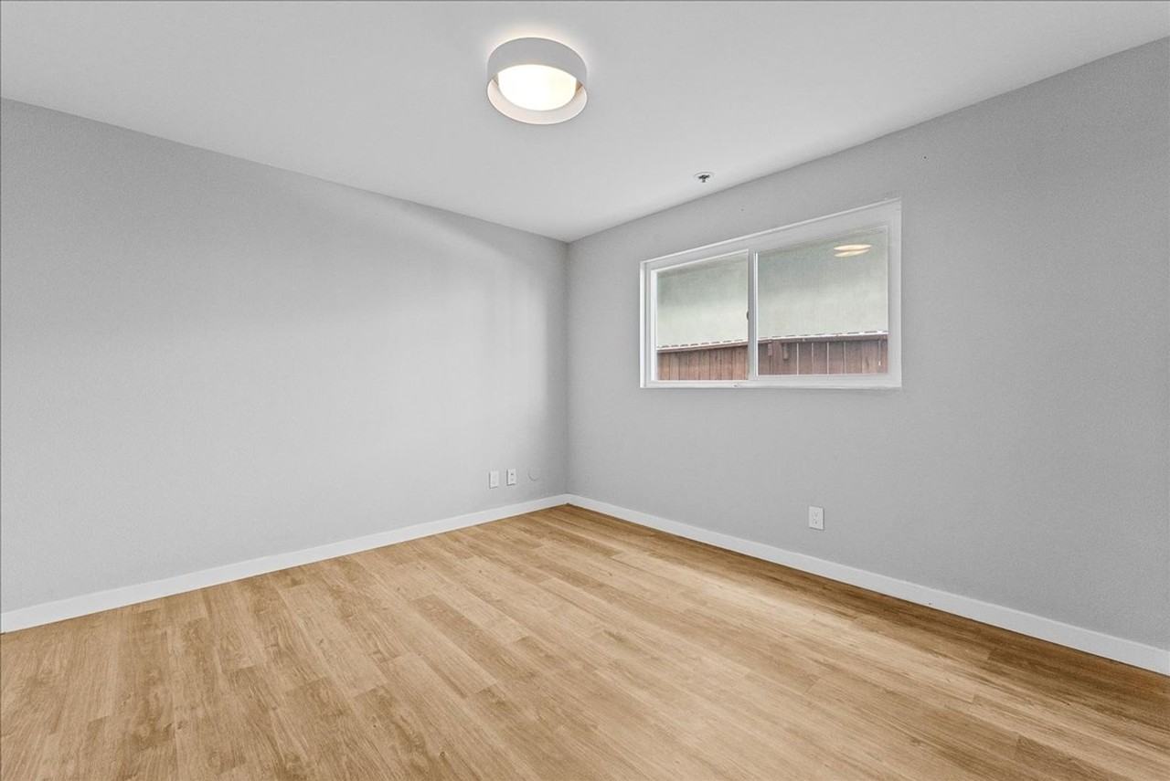 941 N Normandie Ave #03 - Photo 7 of 11