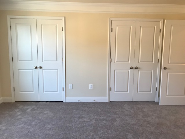 7094 Banbury Dr - Photo 6 of 10