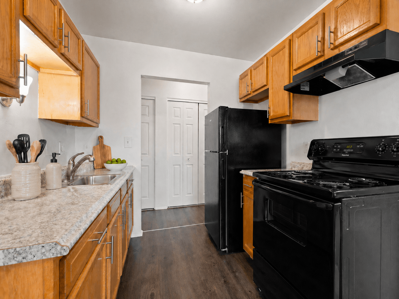 Cove on 10 - Warren, MI - Photo 2 of 22