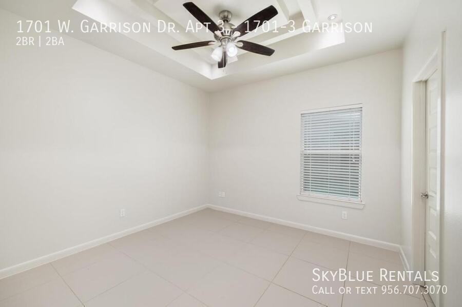 1701 W Garrison Dr Apt 3 - Photo 4 of 16