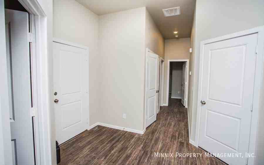 2108 Kokomo Ave #A - Photo 6 of 34