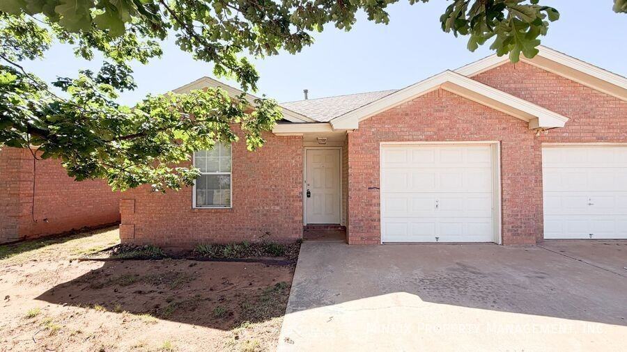 9702 Avenue U #B - Photo 3 of 22