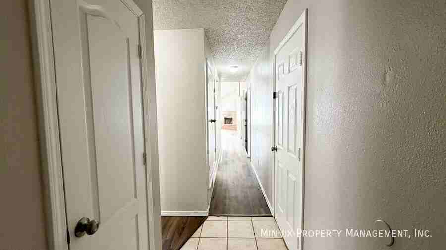 9702 Avenue U #B - Photo 4 of 22