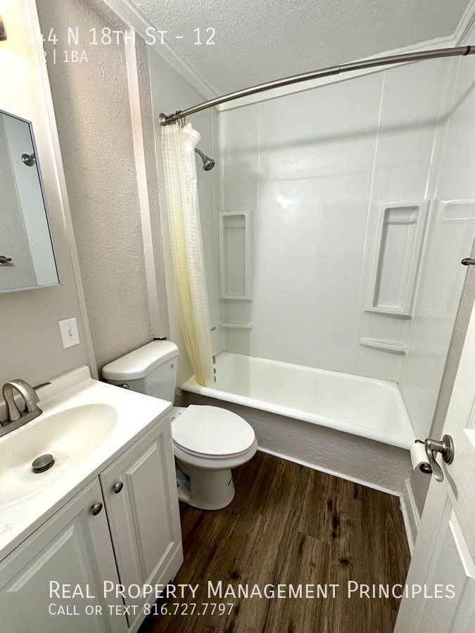 444 N 18th St #12 - Photo 6 of 10