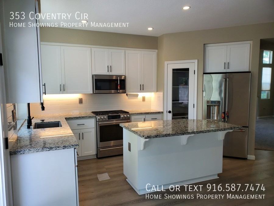 353 Coventry Cir