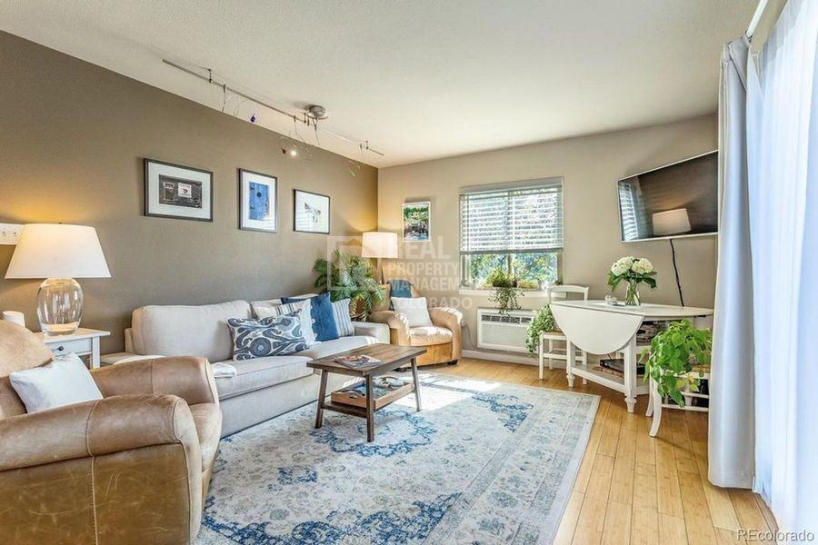 1231 N Downing St #204 - Photo 2 of 16