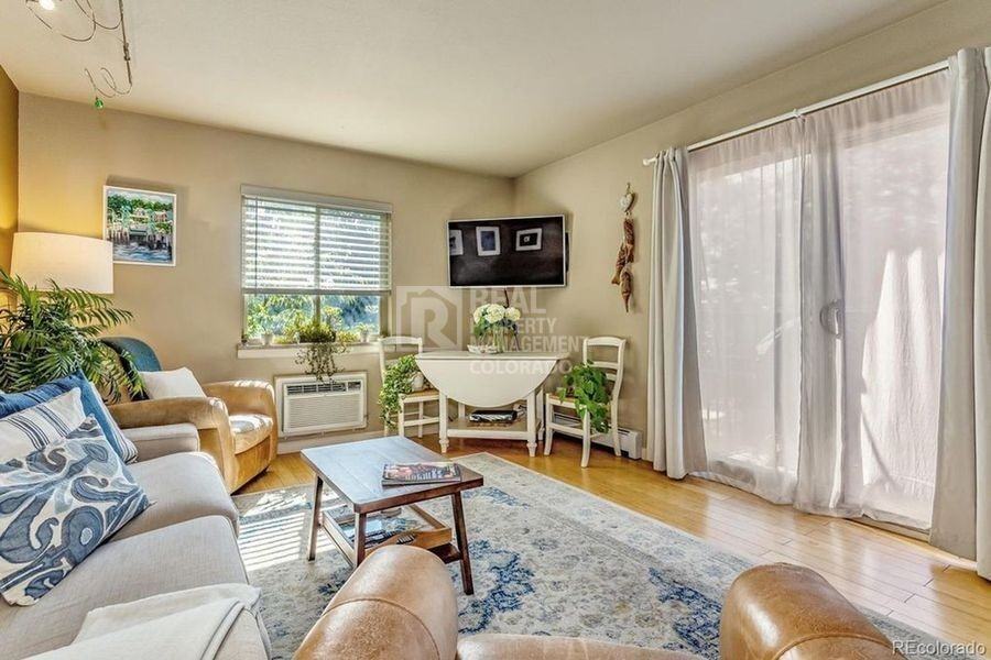 1231 N Downing St #204 - Photo 3 of 16
