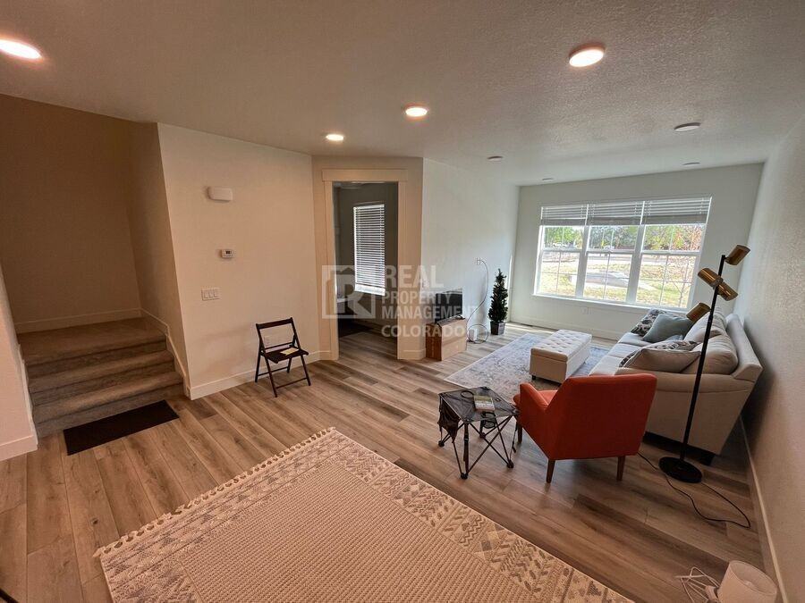 1910 Naturita St - Photo 3 of 15