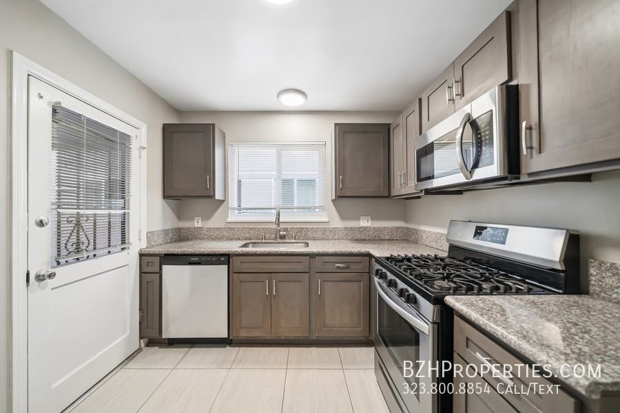 3646 Carmona Ave #1 - Photo 3 of 13