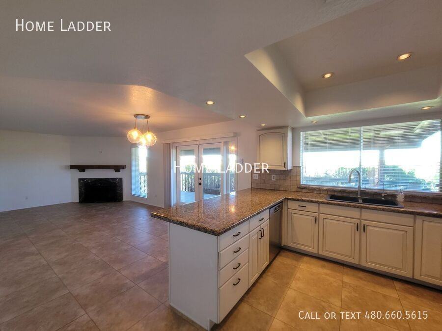 16336 E Bainbridge Ave - Photo 7 of 23