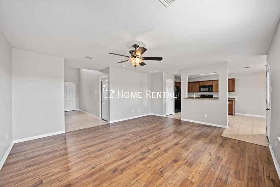 16267 Silver Wing Ln - Photo 5 of 28