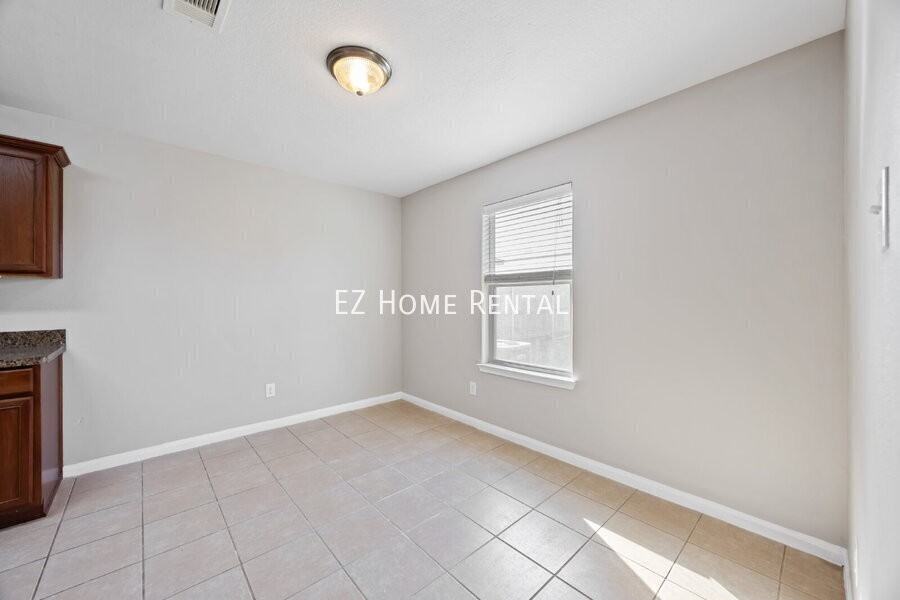16267 Silver Wing Ln - Photo 6 of 28