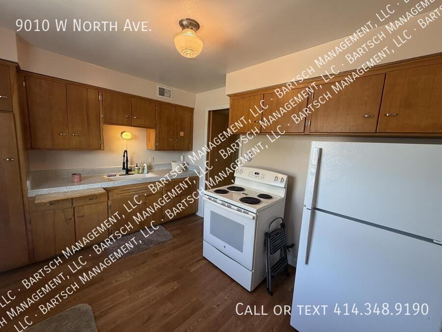 9010 W North Ave - Photo 5 of 10