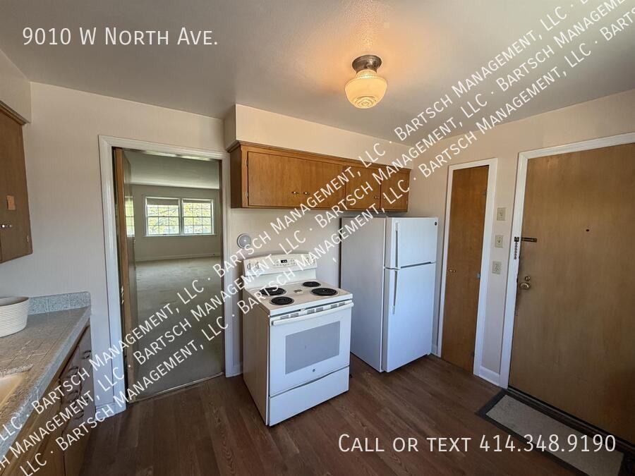 9010 W North Ave - Photo 6 of 10