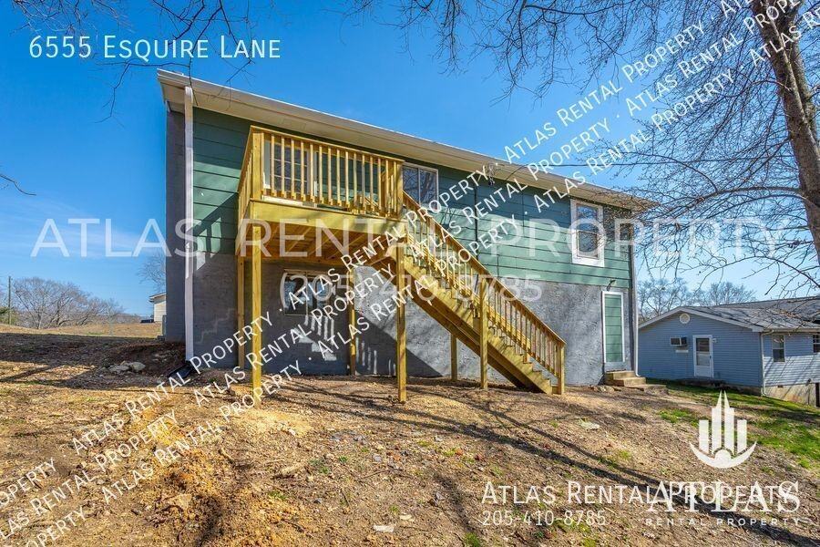6555 Esquire Ln - Photo 5 of 40