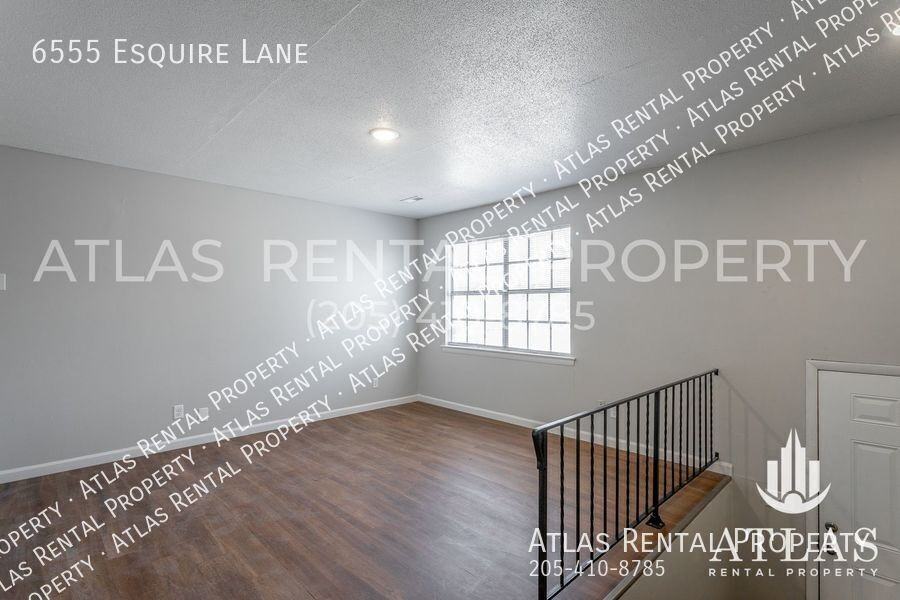 6555 Esquire Ln - Photo 7 of 40