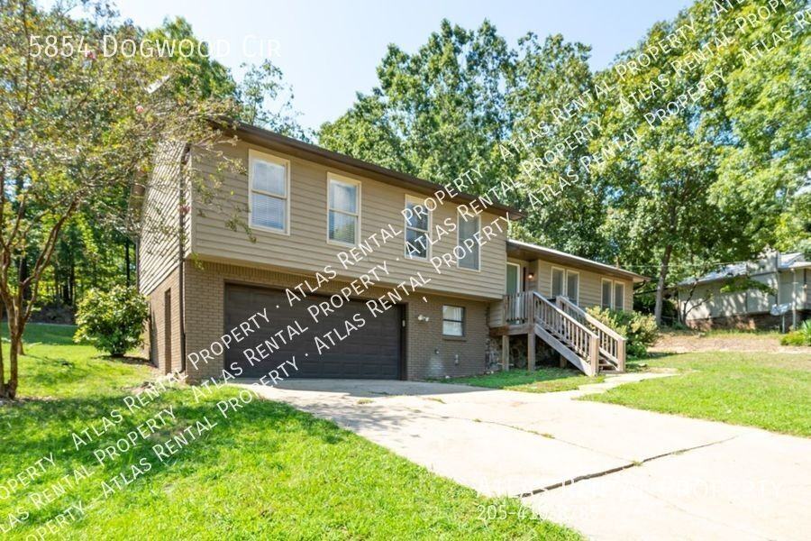 5854 Dogwood Cir - Photo 4 of 32