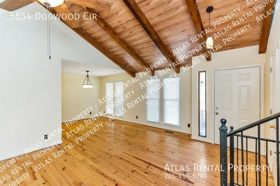 5854 Dogwood Cir - Photo 6 of 32