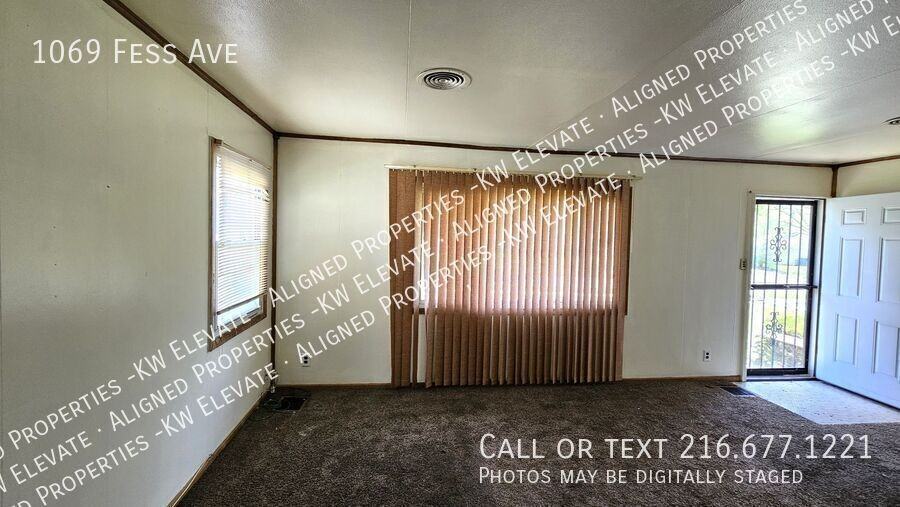 1069 Fess Ave - Photo 3 of 21