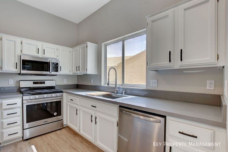 503 Hidden Garden Pl - Photo 6 of 23