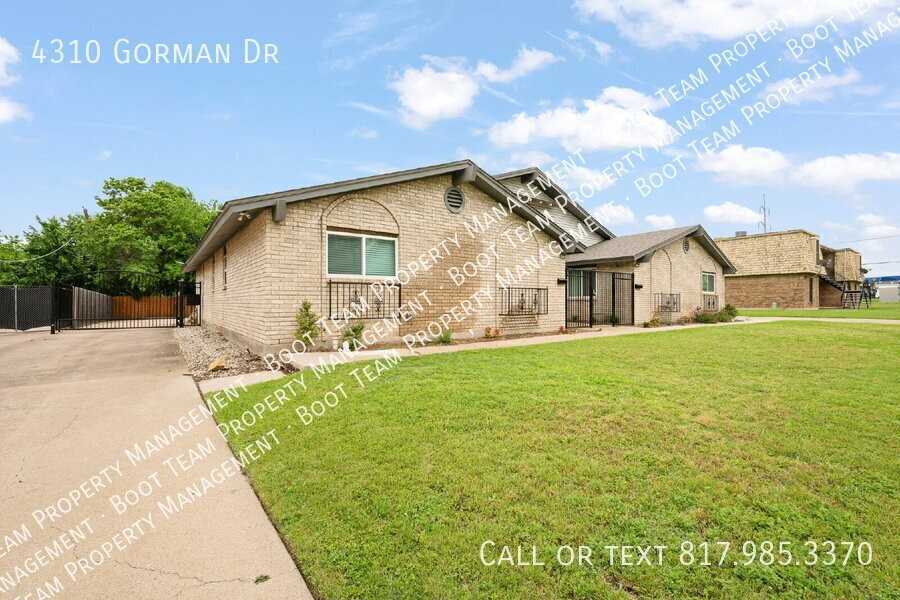 4310 Gorman Dr - Photo 3 of 40