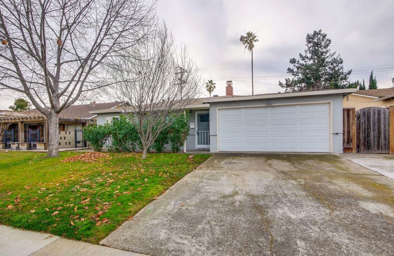 1778 Balsa Ave - Photo 3 of 44