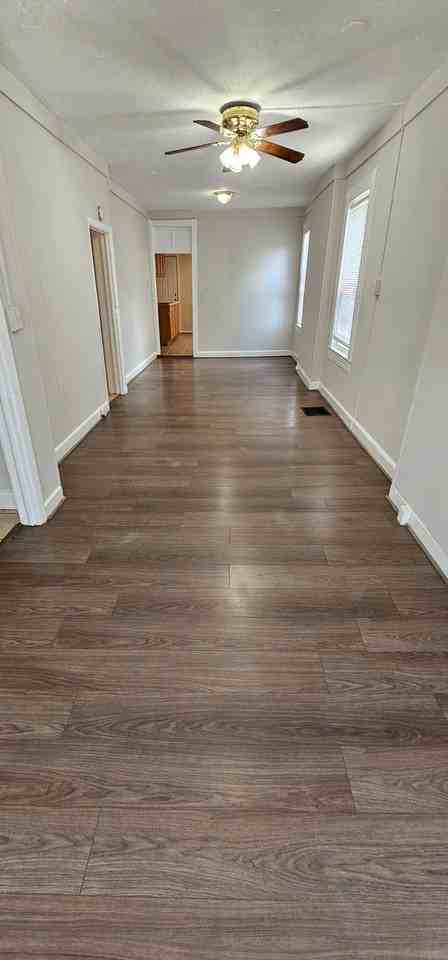 1301 N Milton Ave - Photo 6 of 11