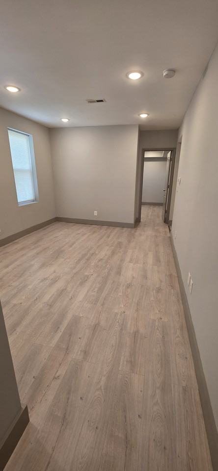 533 N Belnord Ave #B - Photo 4 of 10